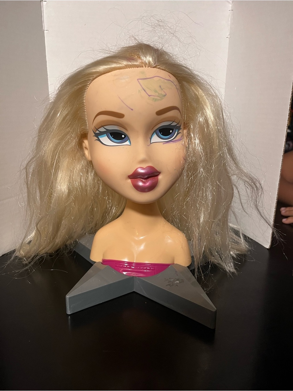 Vintage Bratz Funky Fashion Makeover Styling Doll Head Cloe MGA 2002 Blonde Hair